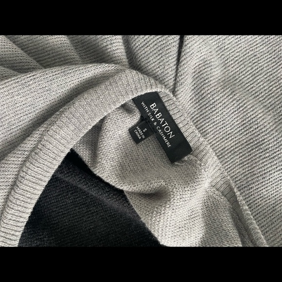 VGUC Babaton Bailey sweater - Picture 5 of 6